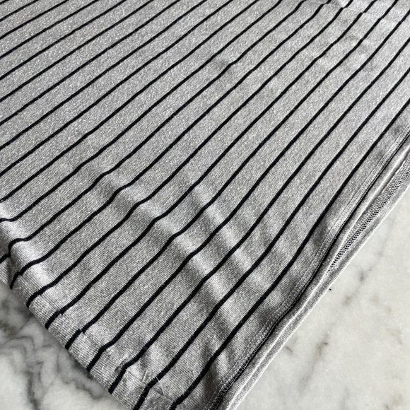 Soft Joie Stripe Lightweight Sweater - Picture 13 of 13